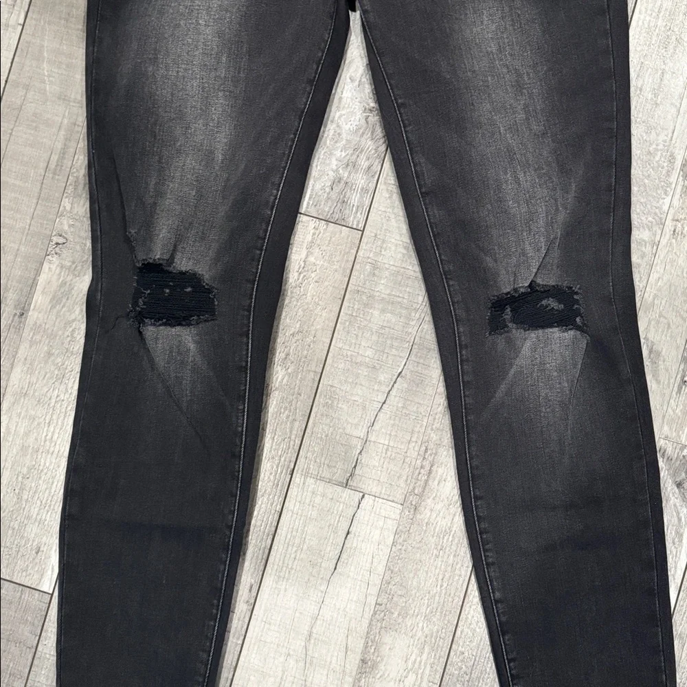VERVET Washed Black Skinny Jeans